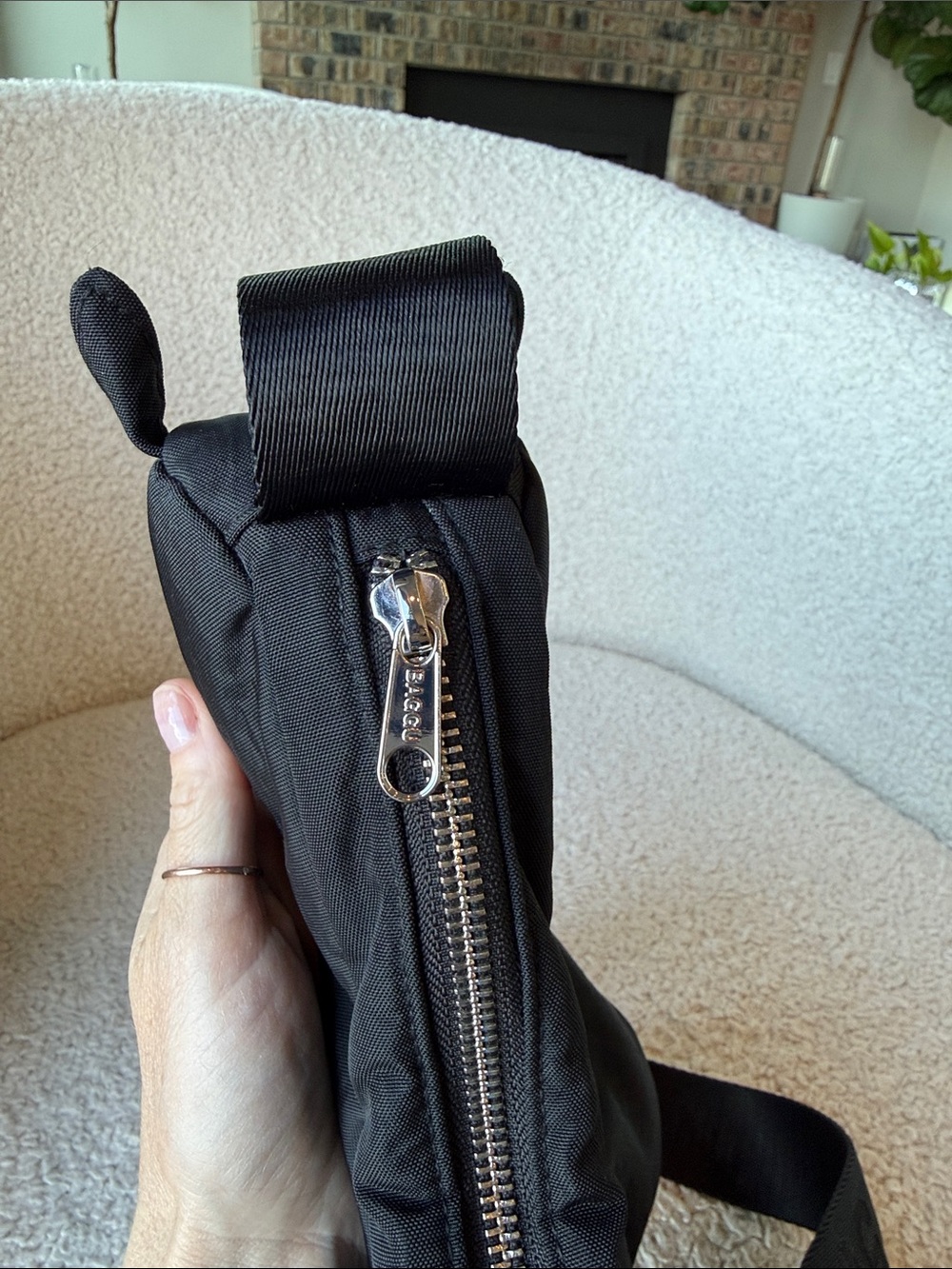 BAGGU x Collina Strada Horse Bag Crossbody Black NWOT - Picture 8 of 16